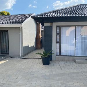Staysure Guesthouse